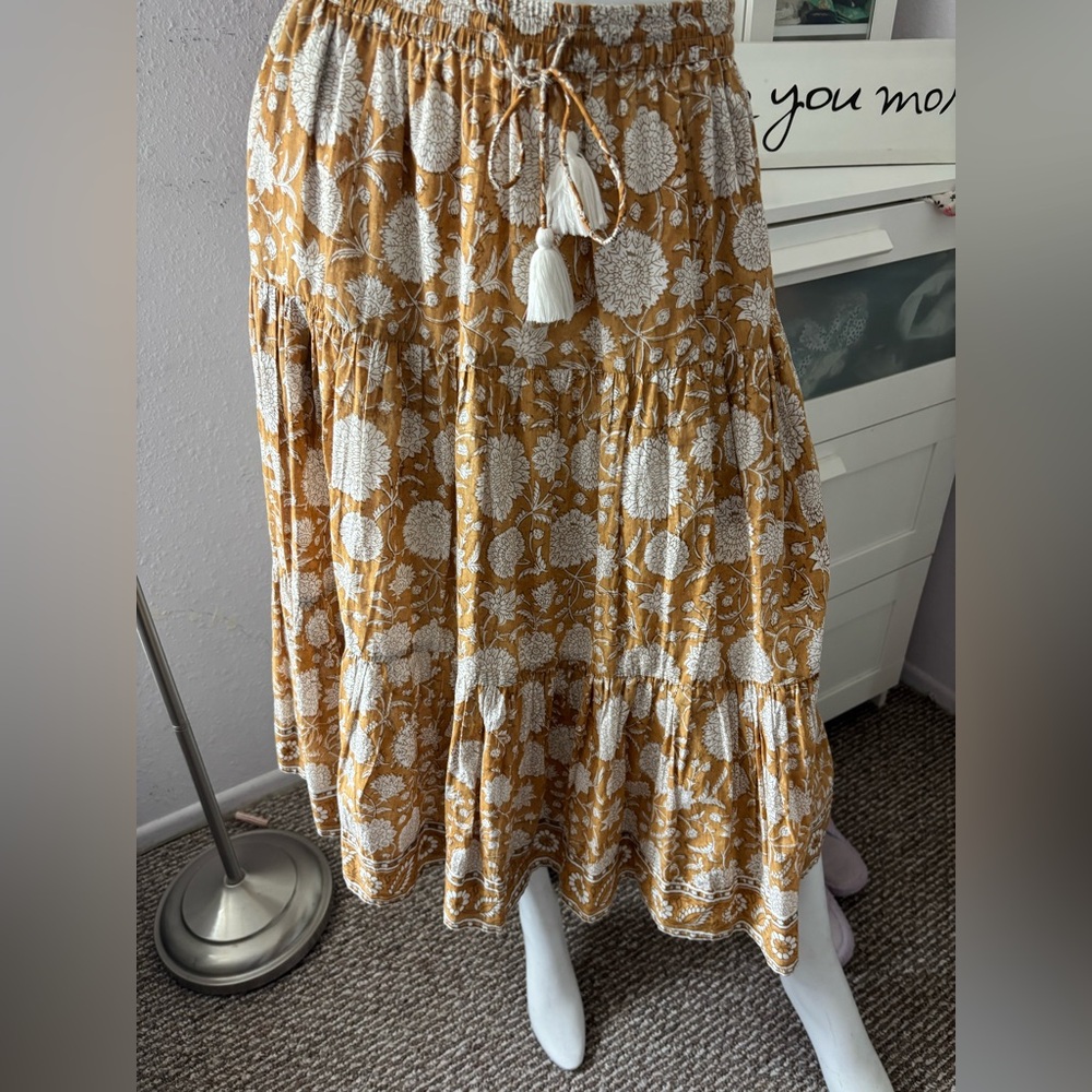 Cleobella women's Floral Print Skirt in Mustard and White size XS  100% cotton